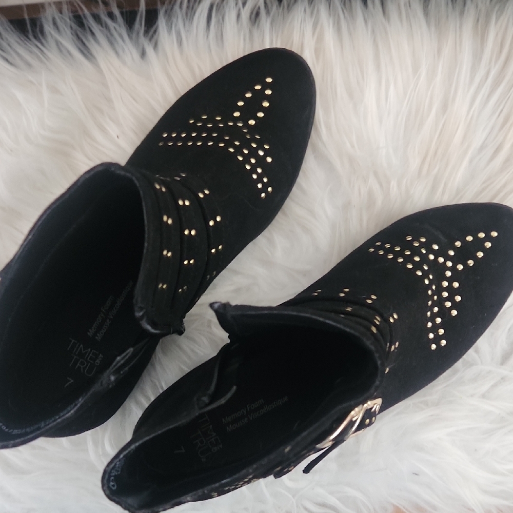 Time and Tru Black Ankle Boots with Gold Accents